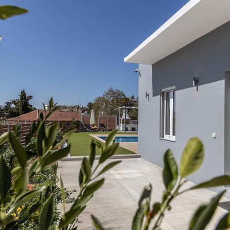 Villa Neonis Spílion Eksteriør bilde